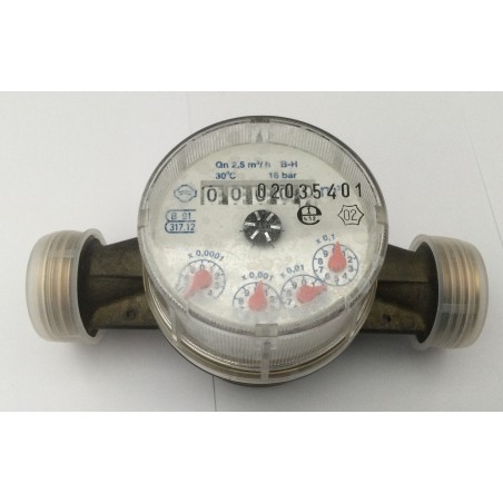 CONTADOR AGUA DOMESTICO 1"  CON RACOR 3/4" DN20